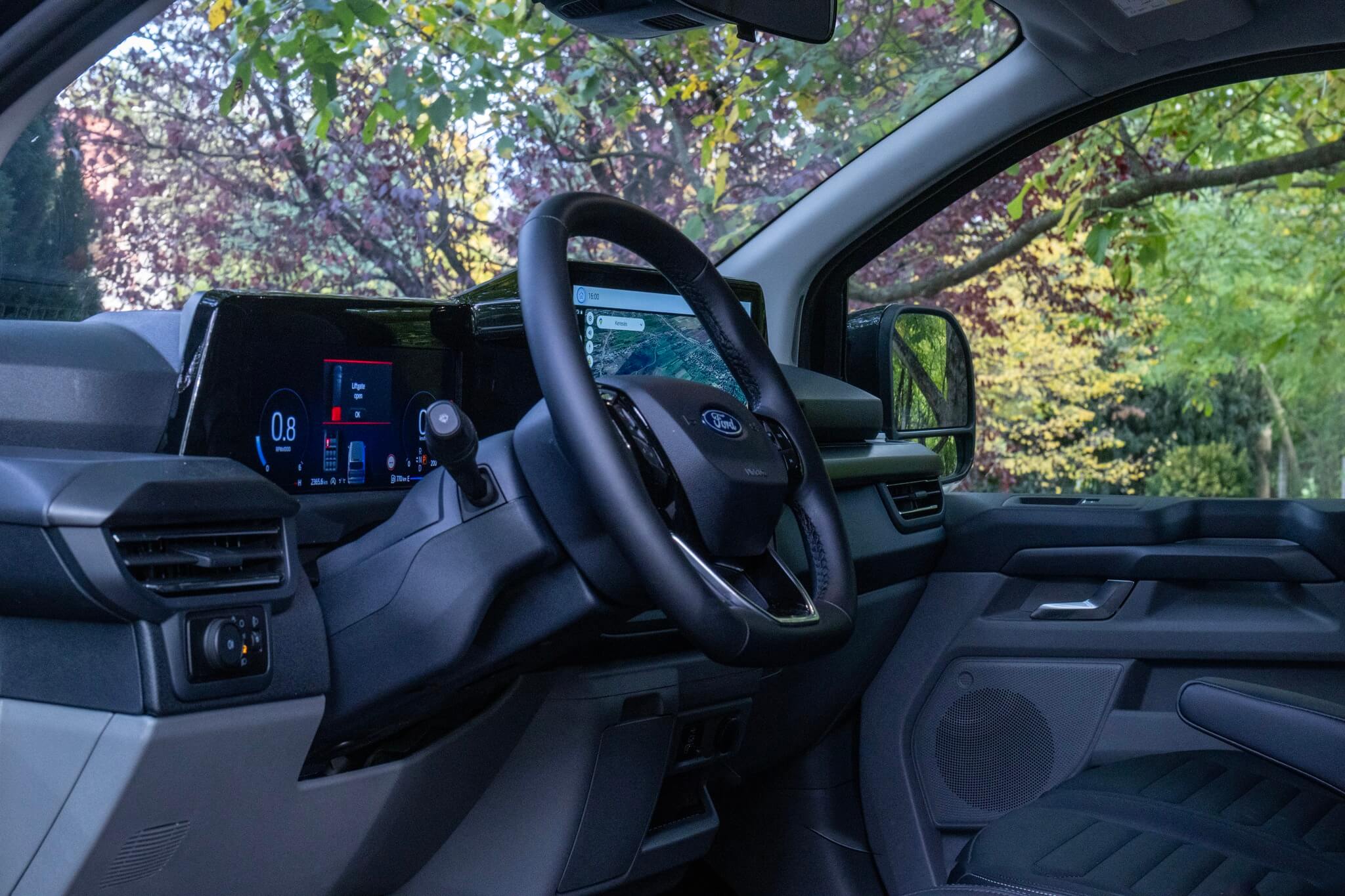 Ford Tourneo Custom Bus Titanium L2H1