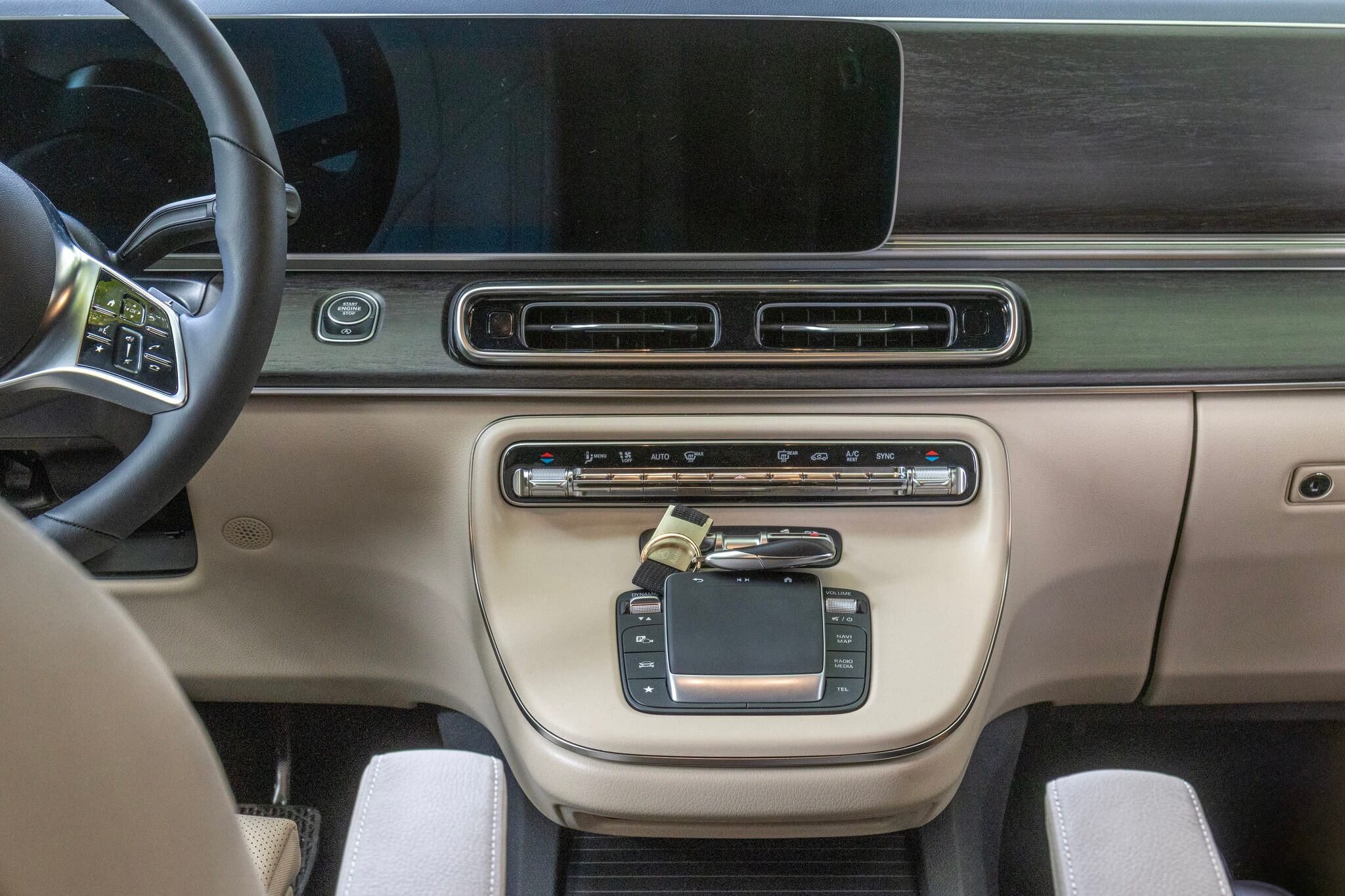 Mercedes V250D